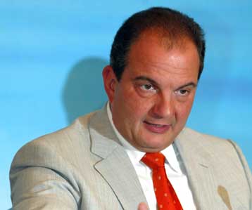 Έχει κλείσει οριστικά το θέμα του εκλογικού νόμου, ξεκαθάρισε ο Κ.Καραμανλής