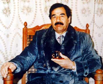 «Πιθανότατα» αυθεντικό το τελευταίο μήνυμα του Σαντάμ Χουσεΐν, σύμφωνα με τη CIA