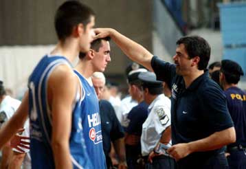 Το χάλκινο μετάλλιο κατέκτησε η εθνική εφήβων μπάσκετ μετά τη νίκη επί της Κροατίας