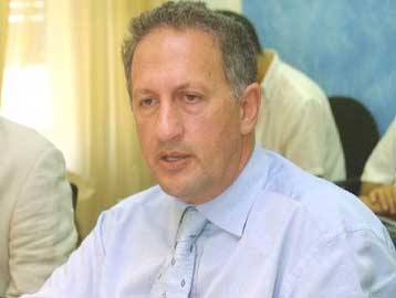 Συνάντηση με τους πολιτικούς αρχηγούς για τον εκλογικό νόμο επιδιώκει ο Κ.Σκανδαλίδης