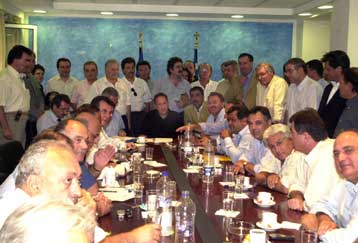 Στα πρόθυρα χρεωκοπίας τουλάχιστον 350 δήμοι σε όλη τη χώρα