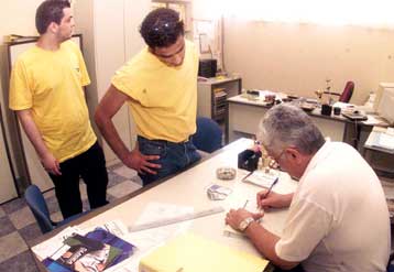 Απομακρύνεται ο εφιάλτης του υποβιβασμού για την ΠΑΕ Αρης με συνδρομή Κοντομηνά