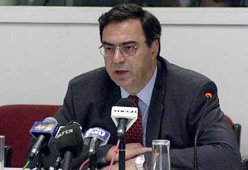 Στα 3,5 δισ. ευρώ ο στόχος για έσοδα από αποκρατικοποιήσεις το 2003