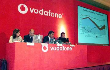 Εκτός χρηματιστηριακού ταμπλό βγάζει η Vodafone την Panafon