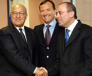 Στηρίζει τον «οδικό χάρτη» η ΕΕ-Μεγαλύτερη ανάμιξη ζητούν Ισραηλινοί και Παλαιστίνιοι