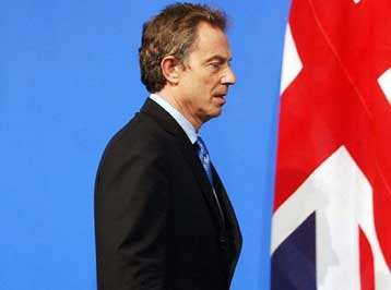 Δυσαρεστημένο από τους χειρισμούς του Τ.Μπλερ στο θέμα του Ιράκ το 54% των Βρετανών