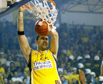 Παρελθόν ο Ντικούδης για την ομάδα μπάσκετ της ΑΕΚ – Κοντά στην ομάδα ο Γλυνιαδάκης