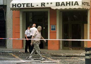 Μέλος της ΕΤΑ πίσω από τις εκρήξεις στα τουριστικά θέρετρα, λένε οι ισπανικές Αρχές