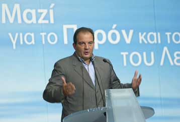 Στα προβλήματα της καθημερινότητας αναφέρθηκε ο Κ.Καραμανλής μιλώντας στην Πεύκη