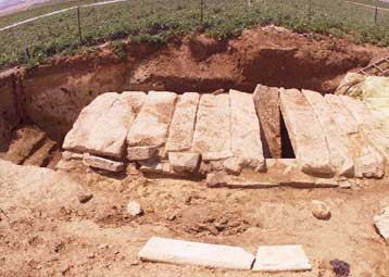 Στην επιφάνεια 60 τάφοι των Παιόνων στο νομό Κιλκίς