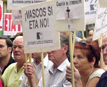 Βομβιστική επίθεση της ΕΤΑ με δύο τραυματίες στη Ναβάρα της βόρειας Ισπανίας