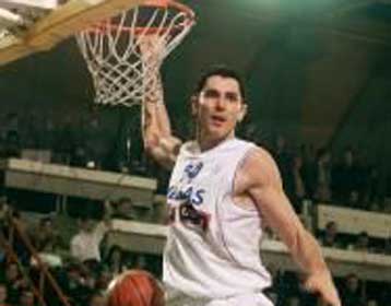 Στο στόχαστρο της τουρκικής Ουλκέρ ο Ρεντζιάς