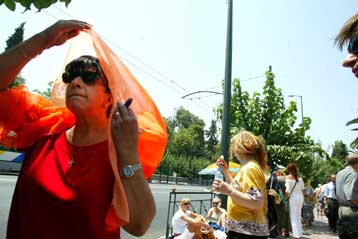 Στο ΣτΕ για τα «κόκκινα φανάρια» προσφεύγει το Κίνημα Εκδιδομένων Γυναικών Ελλάδας