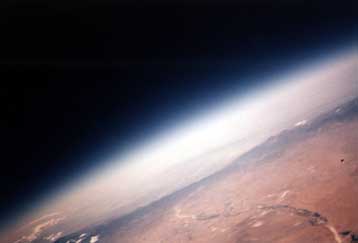 Το κατώτερο στρώμα της ατμόσφαιρας διογκώνεται ανησυχητικά