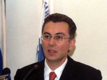 Ανεφάρμοστες, πάγιες υποσχέσεις χαρακτηρίζει τις δεσμεύσεις Σημίτη η ΝΔ