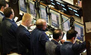 Σταθεροποιητικές τάσεις στη Γουόλ Στριτ τη Δευτέρα