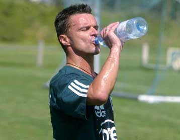 Επιθετικό Παναθηναϊκό υποσχέθηκε ο Βαζέχα