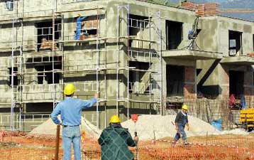 «Πράσινο φως» για την απασχόληση 8.000 ανέργων στα μεγάλα τεχνικά έργα