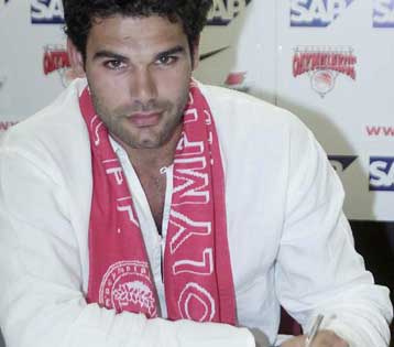 Με Σκλάβο συνέχισε την μεταγραφική αντεπιθεσή του ο Ολυμπιακός