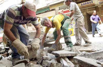 Δύο νεκροί και ένας τραυματίας από εργατικό δυστύχημα στο Μενίδι