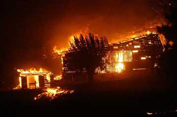 Η Γαλλία επιβάλλει ελέγχους στους επισκέπτες των δασών της προς αποφυγή εμπρησμών