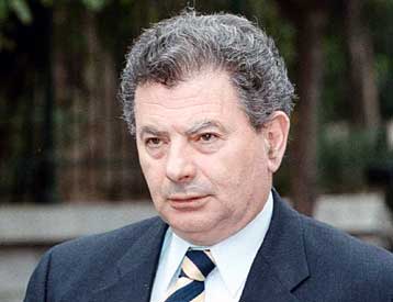 Κριτική για υποχώρηση της δημοκρατικής λειτουργίας στο ΠΑΣΟΚ από τον Σ.Βαλυράκη