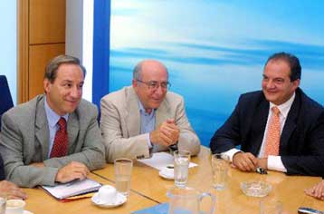 Η κυβέρνηση δεν μπορεί να αντιμετωπίσει τα προβλήματα της οικονομίας, λέει η ΝΔ