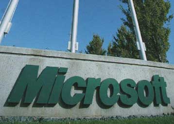 H Microsoft αποκαλύπτει μέρος του κώδικα των Windows σε 12 κυβερνήσεις