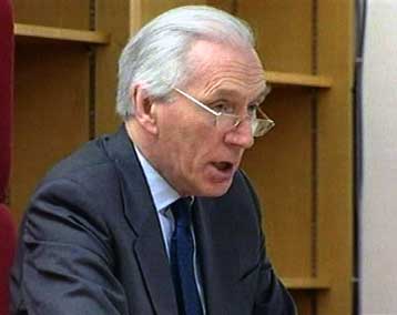 Θα εξεταστεί ο Τ.Μπλερ στο πλαίσιο της δικαστικής έρευνας για το θάνατο του Ντ.Κέλι