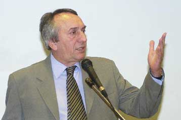 Εντός τριετίας η λύση στο πρόβλημα της διπλοβάρδιας στα σχολεία της Θεσσαλονίκης