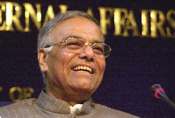 Σθεναρή στήριξη σε έναν ευρύτερο ρόλο του ΟΗΕ στο Ιράκ παρέχουν Ινδία και Τουρκία