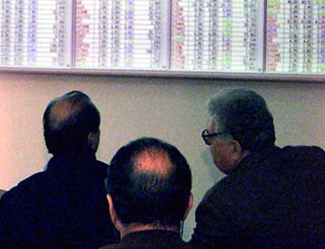 Με απώλειες 1,01% έκλεισε το Χρηματιστήριο Αθηνών την Πέμπτη