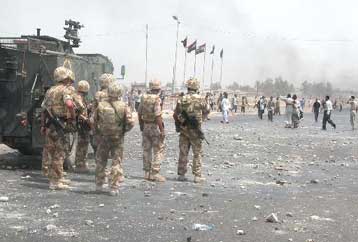 Αντίσταση κατά των κατοχικών δυνάμεων υπόσχονται Ιρακινοί αντάρτες