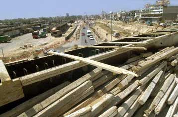 Στην κυκλοφορία από τη Δευτέρα η νέα γέφυρα του Κηφισού στο Ρέντη