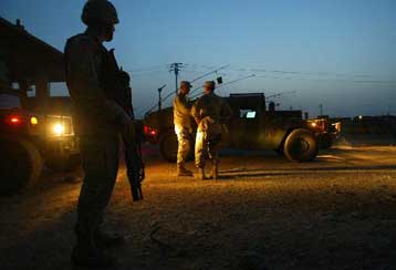 Ιρακινή βομβιστική επίθεση με έναν Αμερικανό στρατιώτη νεκρό και δύο τραυματίες