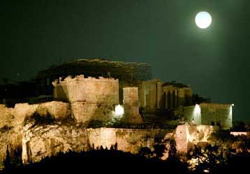 Το φως του φεγγαριού θα ανταμώσουν οι νότες σε δεκάδες αρχαιολογικούς χώρους την Τρίτη