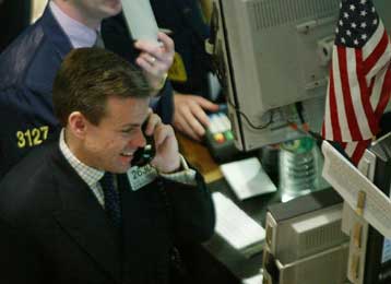 Ανοδος για Nasdaq και Dow Jones στο κλείσιμο της Δευτέρας