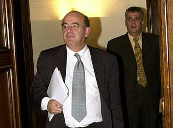 «Ένεση» στα έσοδα του προϋπολογισμού με 1,7 δισ. ευρώ από ανέλεγκτες υποθέσεις