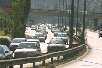 Σε επιφυλακή η Τροχαία εν όψει του τριημέρου του Δεκαπενταύγουστου