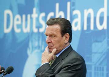 Σε ύφεση και επισήμως η γερμανική οικονομία έπειτα από δεύτερο τρίμηνο συρρίκνωσης