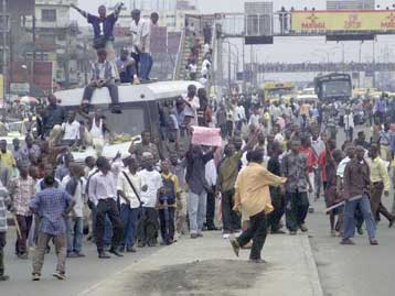 Τρεις νεκροί από συμπλοκές μεταξύ αντίπαλων εθνοτικών ομάδων στη Νιγηρία