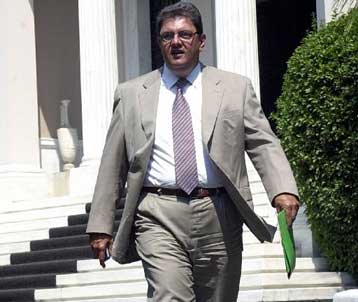 Συνεργασία Βερελή-Χριστοδουλάκη για τα βαγόνια του προαστικού ζήτησε ο πρωθυπουργός