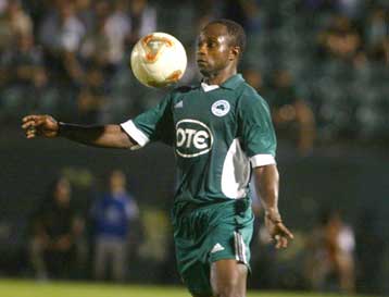 Διαψεύδει το δημοσίευμα της πολωνικής εφημερίδας ο Εμ.Ολισαντέμπε