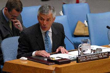 Έχασε τη μάχη για ζωή στα ερείπια του αρχηγείου του ΟΗΕ στο Ιράκ ο Σέρζιο Βιέιρα ντε Μέλο