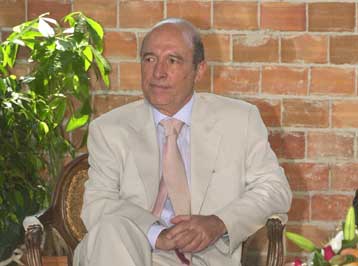 Συλλυπητήρια επιστολή Σημίτη προς τον Κόφι Ανάν για τον θάνατο Ντε Μέλο