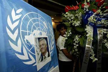 Έργο καμικάζι η έκρηξη που έσπειρε το θάνατο και τον πανικό στο αρχηγείο του ΟΗΕ