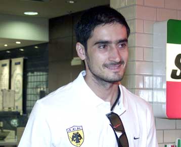 Διαψεύδει ο Λυμπερόπουλος ότι λύθηκε η οικονομική εκκρεμότητα με τον ΠΑΟ