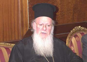 Χείρα φιλίας από το Βαρθολομαίο στον Χριστόδουλο