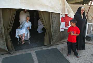 Περιορίζεται στο ελάχιστο η παρουσία του Ερυθρού Σταυρού στην ιρακινή πρωτεύουσα