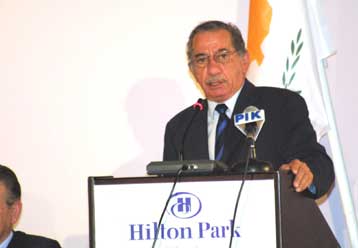 Μηνύματα προς Ντενκτάς και Αγκυρα στην έναρξη του 13ου συνεδρίου Απόδημων Κυπρίων